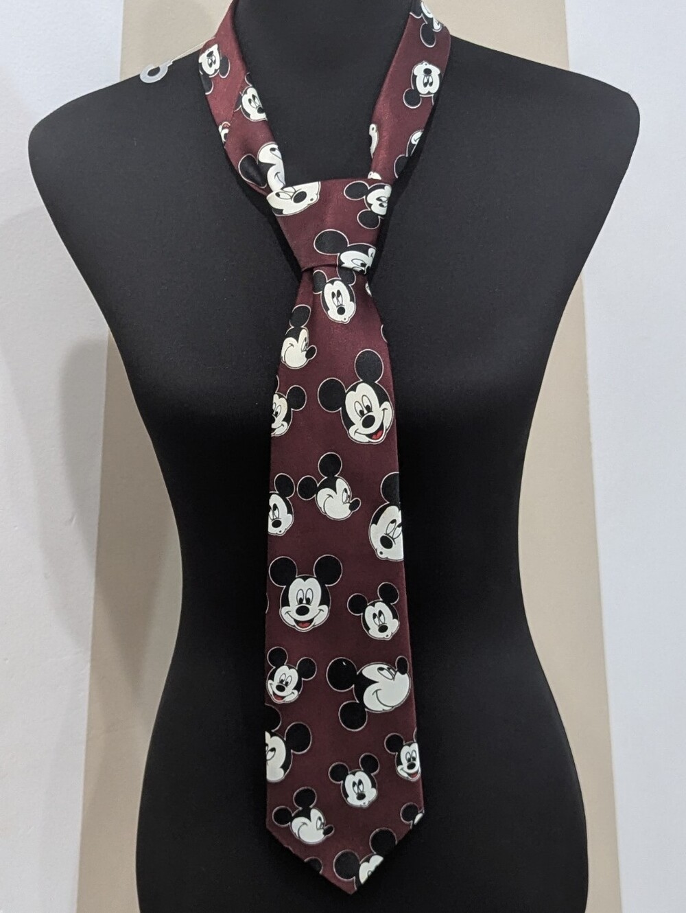 Disney Mickey Unlimited Mickey Mouse Patterned Tie
